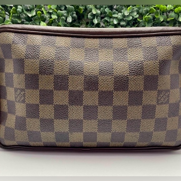 Louis Vuitton Handbags - AB Condition Louis Vuitton Damier Ebene Trousse Toilette Cosmetic Toiletry Pouch